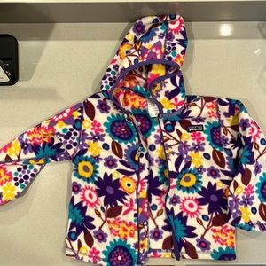 PATAGONIA FLEECE ZIP UP HOODIE- 4T